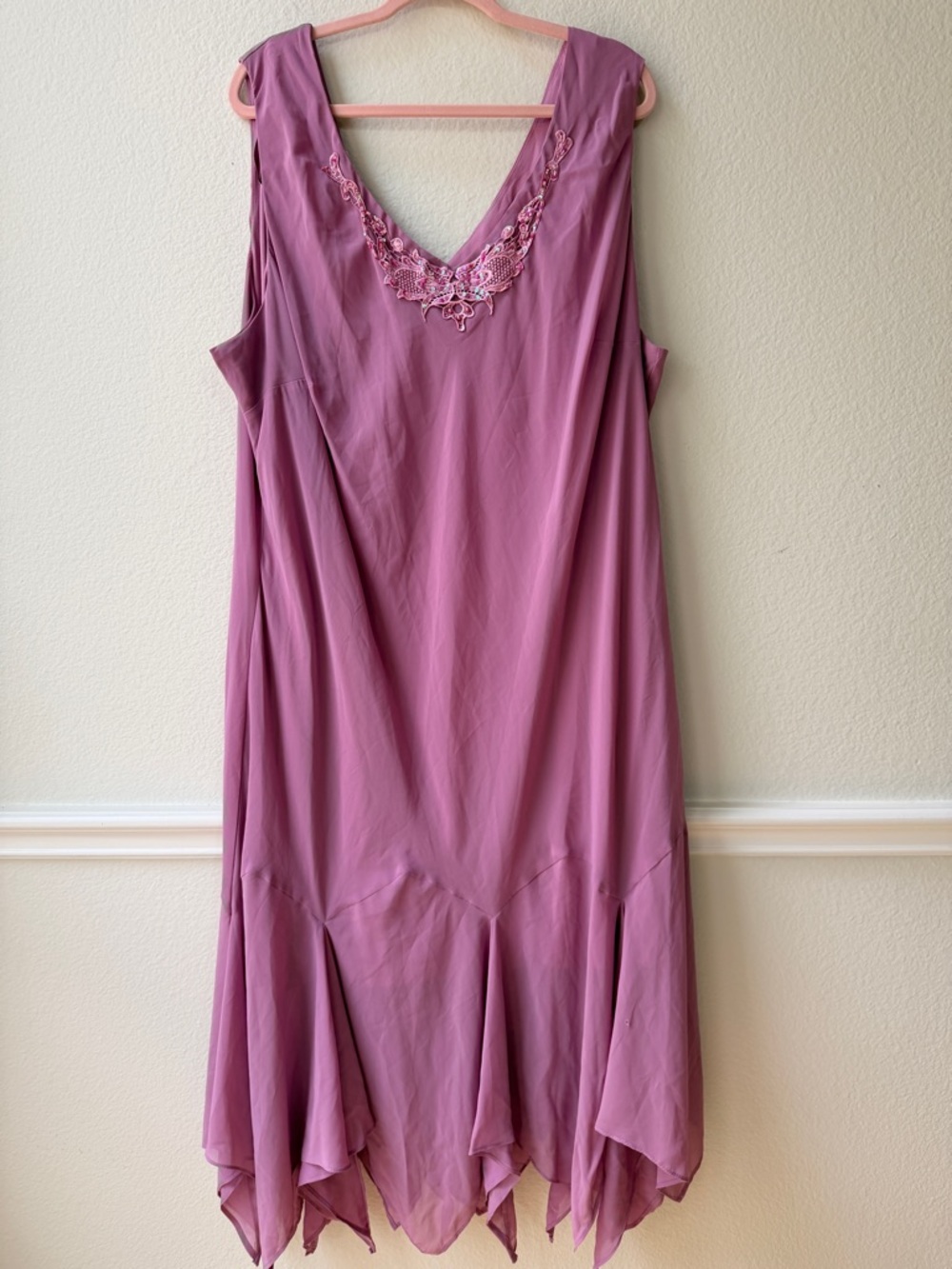 Vintage Roaman’s 30W Mauve Pink Handkerchief Hem Dress Beaded Neckline Fairy